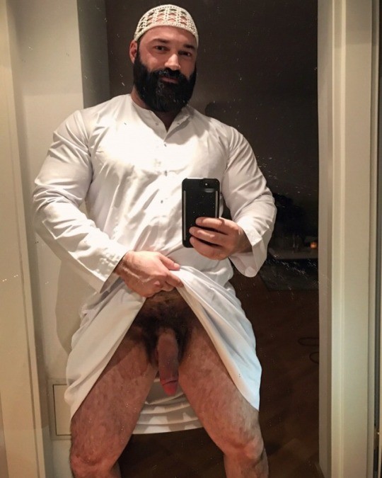 pakistani nude men - 1980s lesbian porn j wow naked