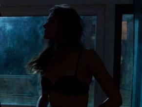Best of lesbiansex hardcore chris sowels share perry mattfeld nude photos