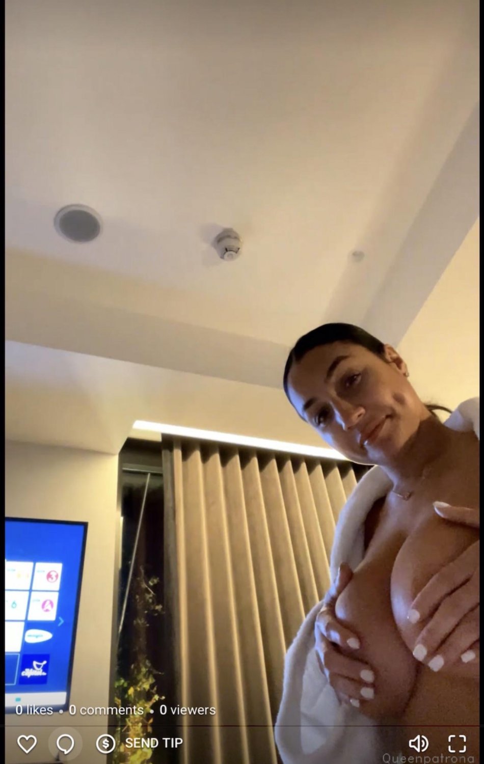 april slusher recommends queen patrona tits pic