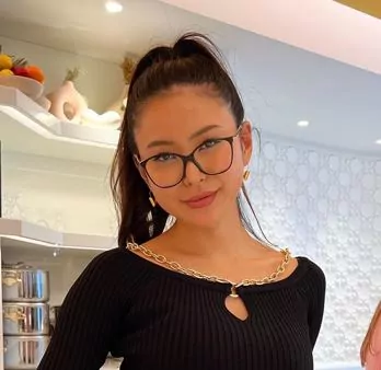rae lil black xvideos - bikini cameltoe sensual japanese massage video