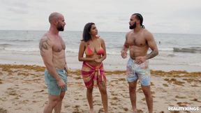 cristy doctora recommends Roxie Sinner Gangbang