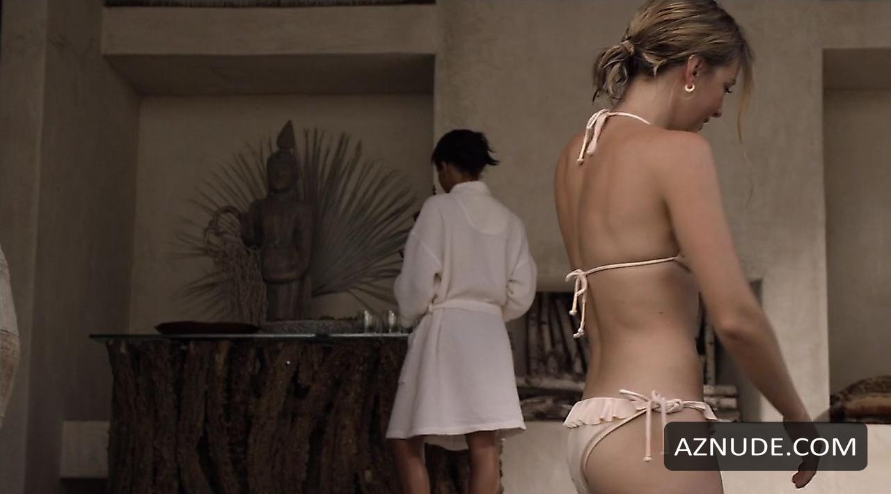 Busty and nude in badewanne Ruth Kearney Nude line numbers