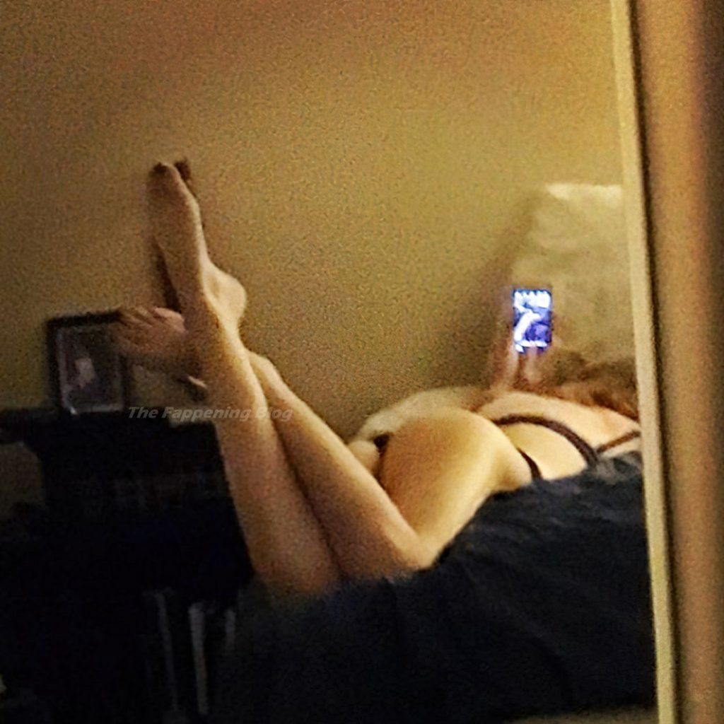 Best of Sarah beattie nude