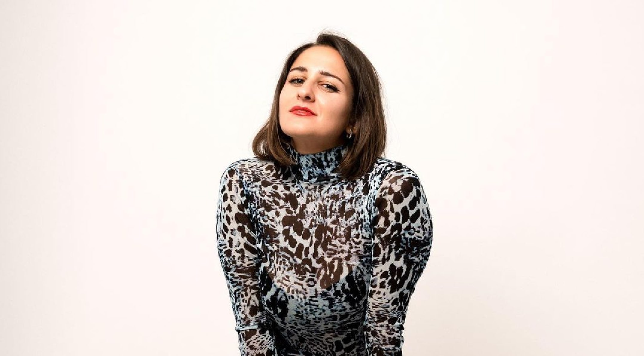 Top pics of adnan shad's XXX archive barbara mcilroy add photo