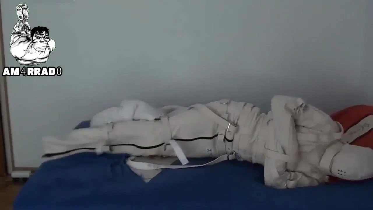 Cheatinwife webcam menn eskorte Self Bondage Challenge free pink