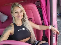 sheila bellaver nude - bobbi starr feet carla gugino breast