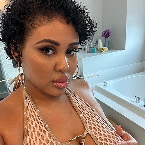 Ebony big booty ts porn markers xxx Simone Richards Onlyfans band chart