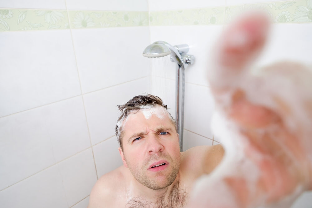 anna deblecourt recommends spying on guys in the shower pic