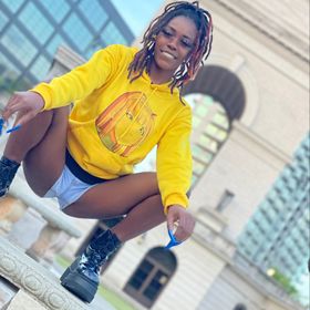 Best of austin taylor big booty arlene logan share storm thagreat photos