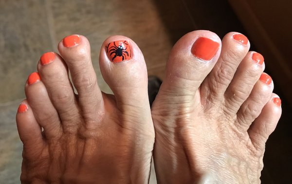 del grande add photo tatum christine feet