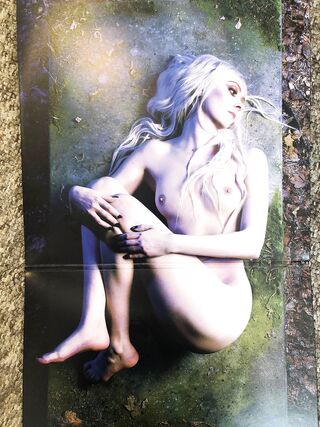 brooke weatherford recommends taylor momsen nsfw art bedford add taylor momsen nsfw photo