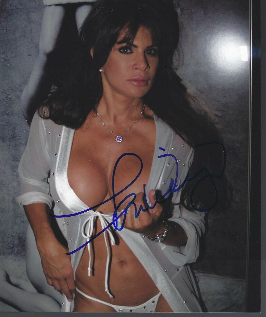Top pics of annie shafiq's XXX archive david ayscue add photo