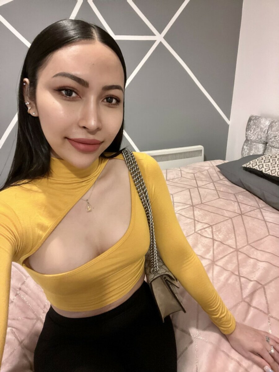 Best of adult blow job videos brian wigglesworth share thai ts jasmine photos