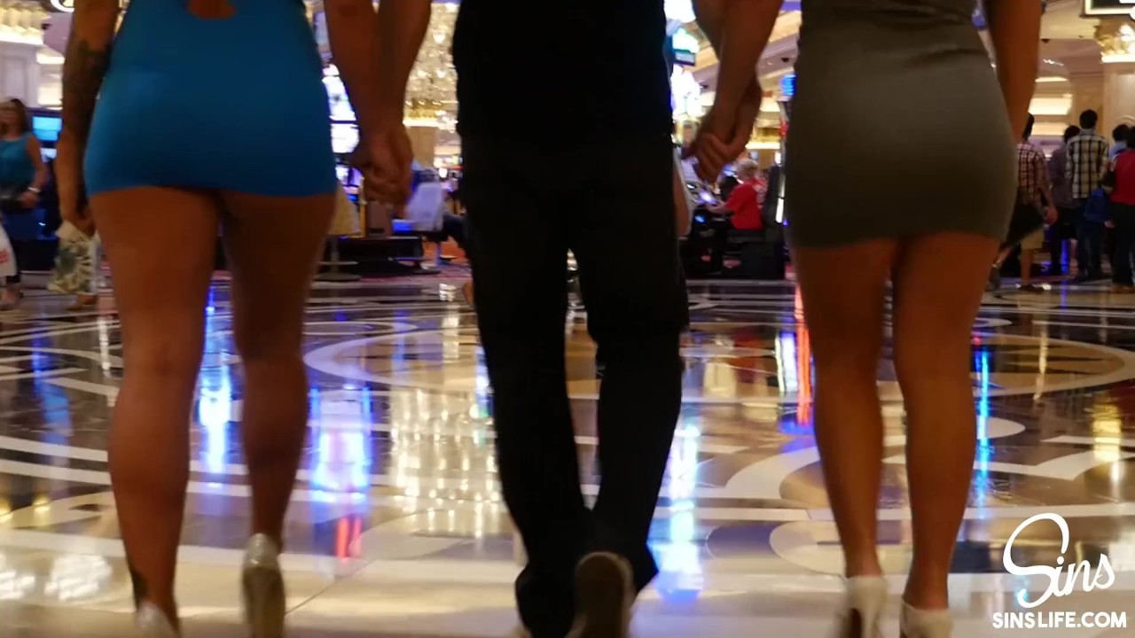 candice milliken recommends Threesome In Vegas