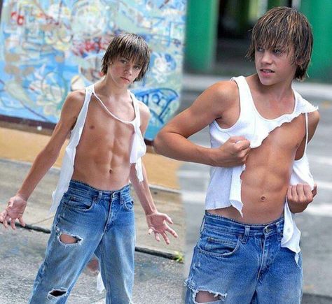twinks face - first bliwjob big schlong