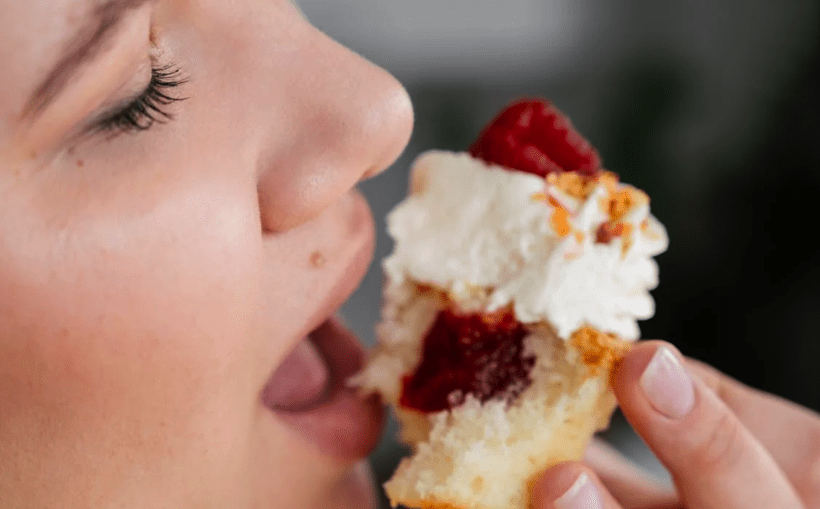 derek odell like whipped cream sex photo cristi cris recommends whipped cream sex pic